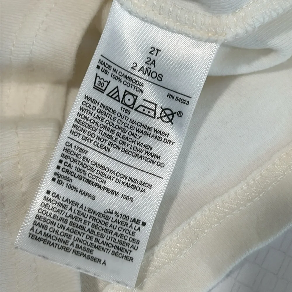 Old Navy Cream Short Sleeve Tee with Adorable Fox Graphic